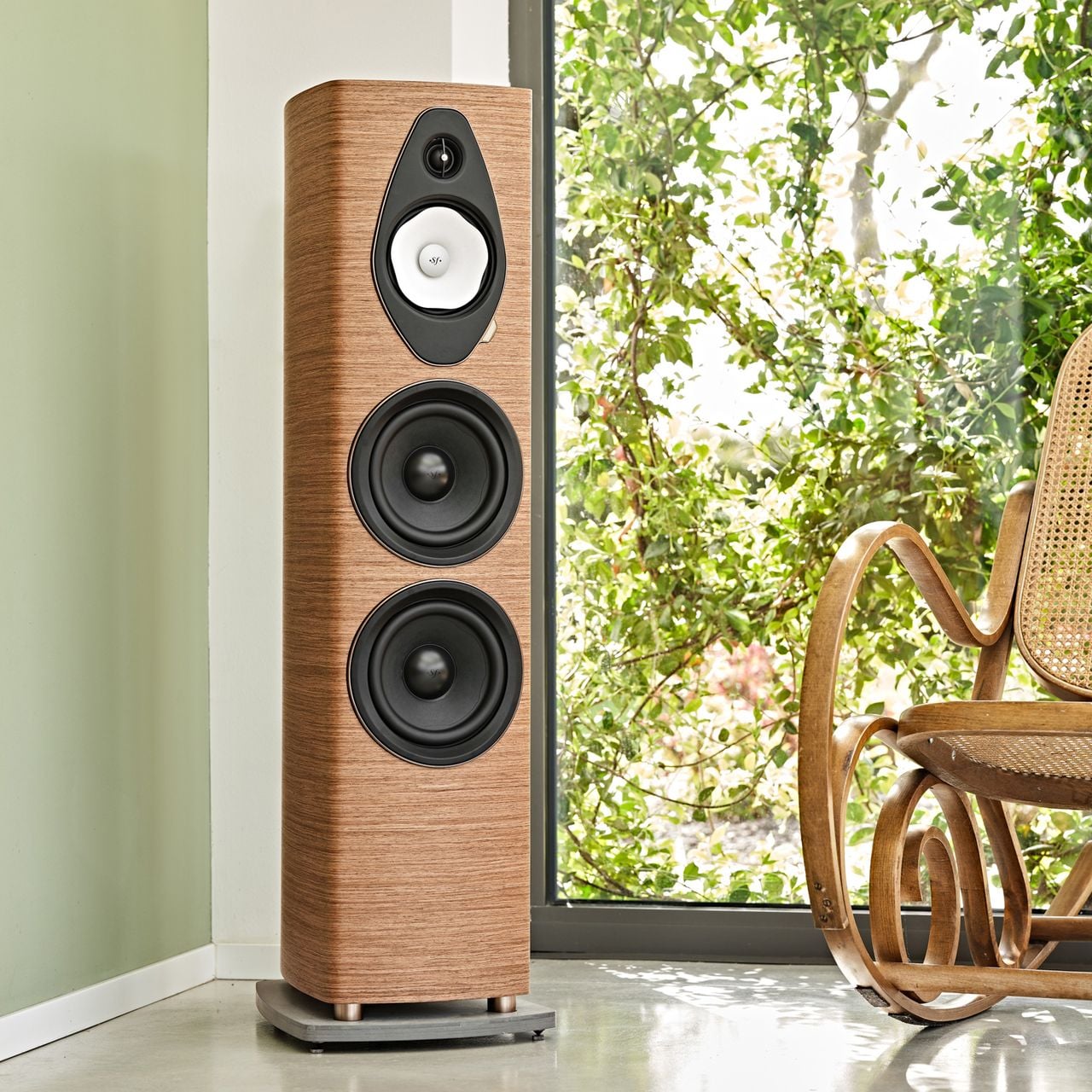 Sonetto VIII G2 - An Elevation of sound