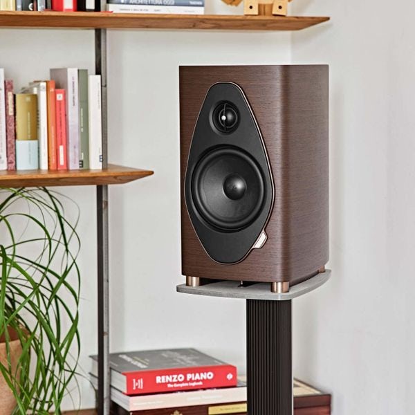 Nueva serie Sonus Faber Sonetto G2 Image?url=https%3A%2F%2Fa.storyblok.com%2Ff%2F259299%2F2560x2560%2Fb43ca6fa6a%2Fsonetto_g2_sonusfaber_0146